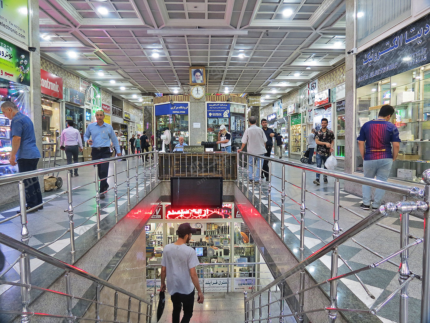 فروشگاه های دوربین مداربسته و دزدگیر پاساژ امجد - خرید دوربین مداربسته باکیفیت و ارزان